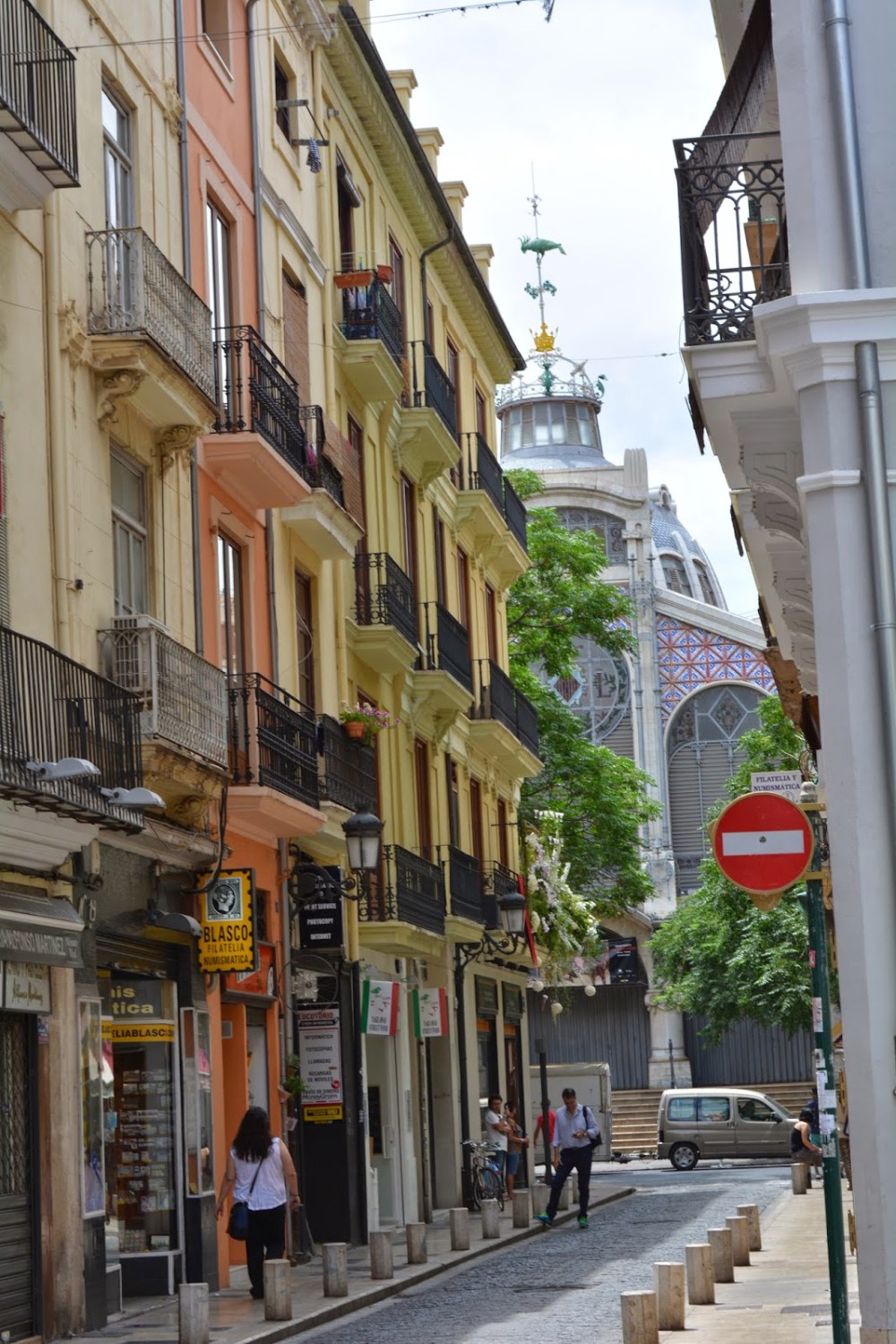 Outside the main market